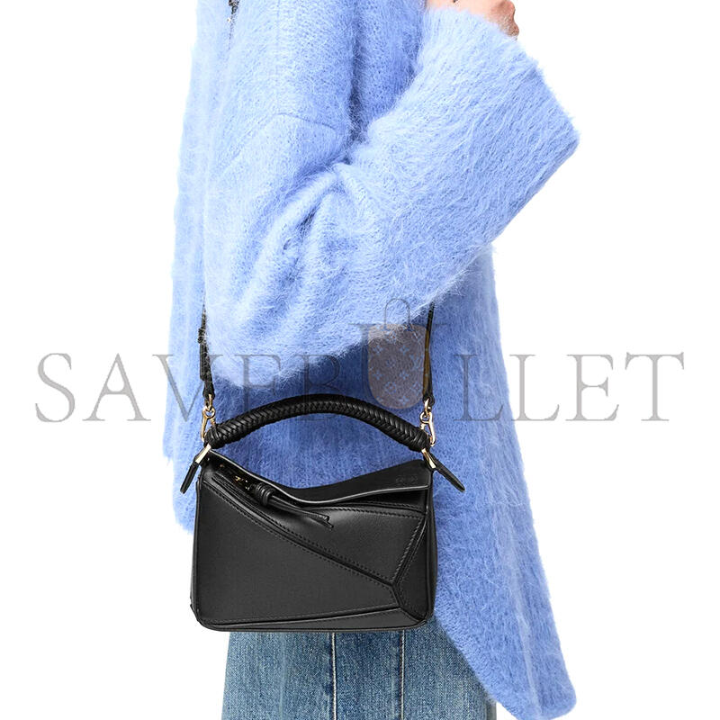 LOEWE MINI PUZZLE BAG IN SMOOTH CALFSKIN A510U95X86 (17.5*12.5*7.5cm) LOEWE MINI PUZZLE BAG IN SMOOTH CALFSKIN A510U95X86 (17.5*12.5*7.5cm)